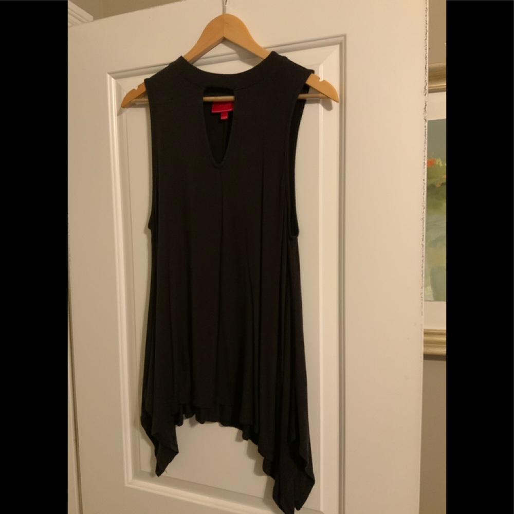 Jennifer Lopez L top